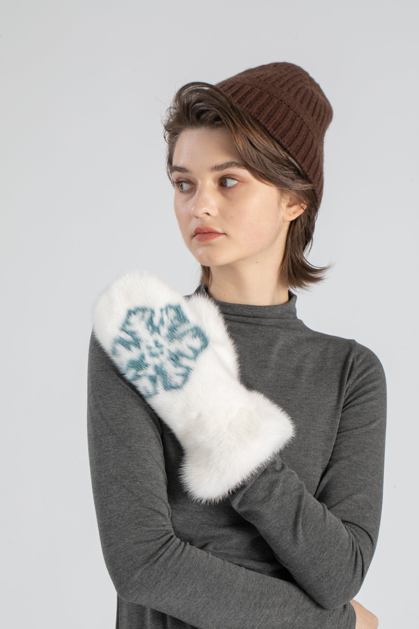 【Markcorp】 Autumn and Winter gloves printed warm fur gloves Mink sheepskin leisure gloves