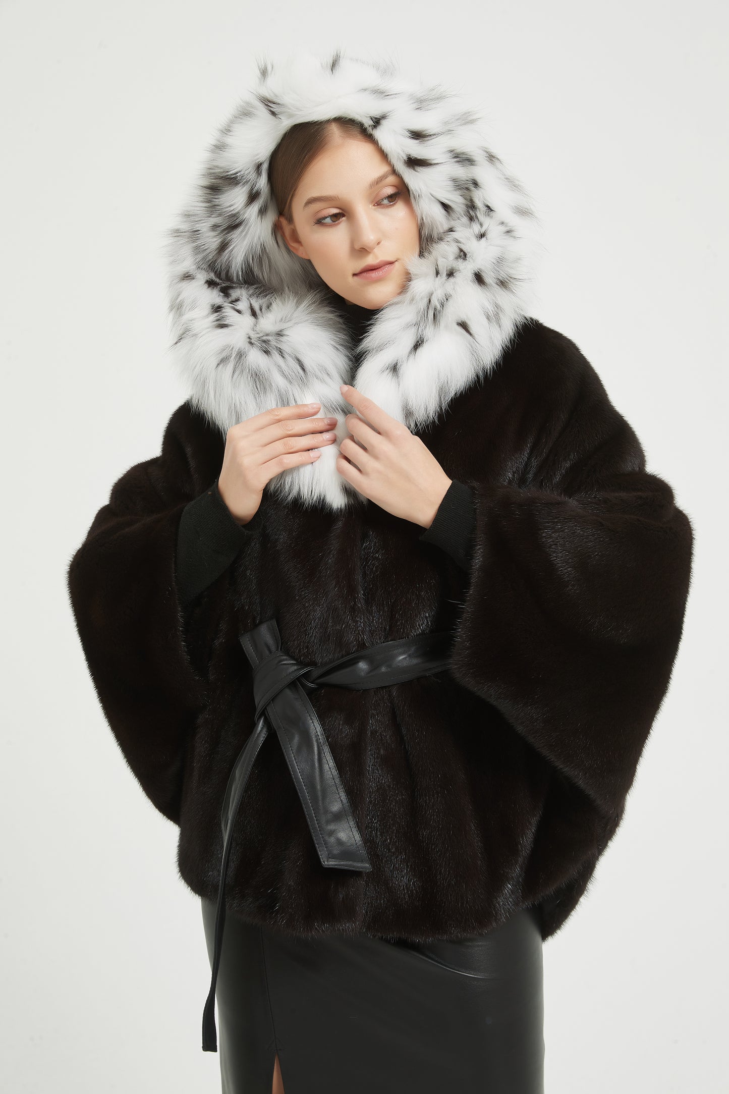 Markcorp Fashion fur coat