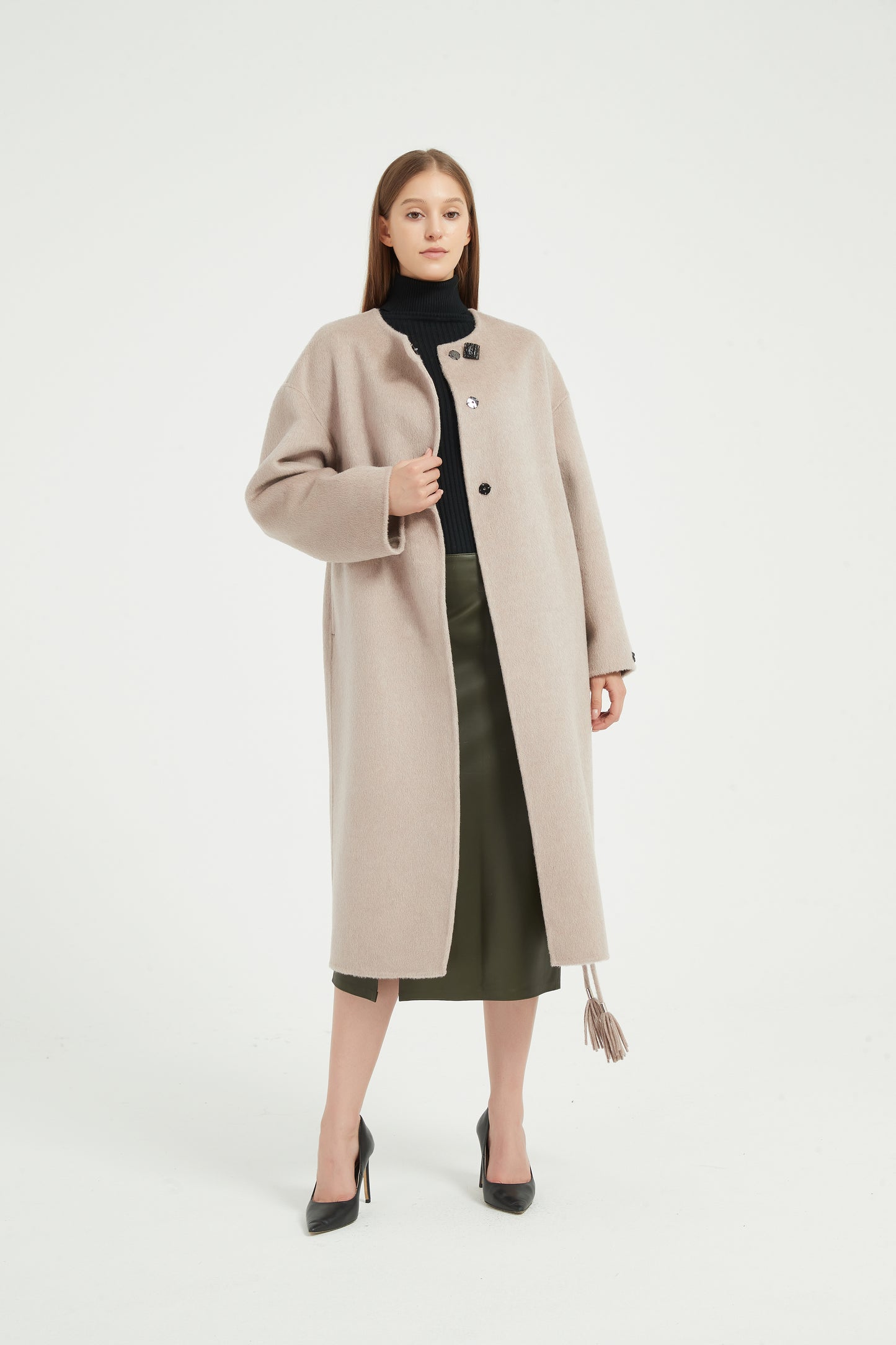 Markcorp designs women's wool camel fur round neck European and American style autumn and winter outerwear coat