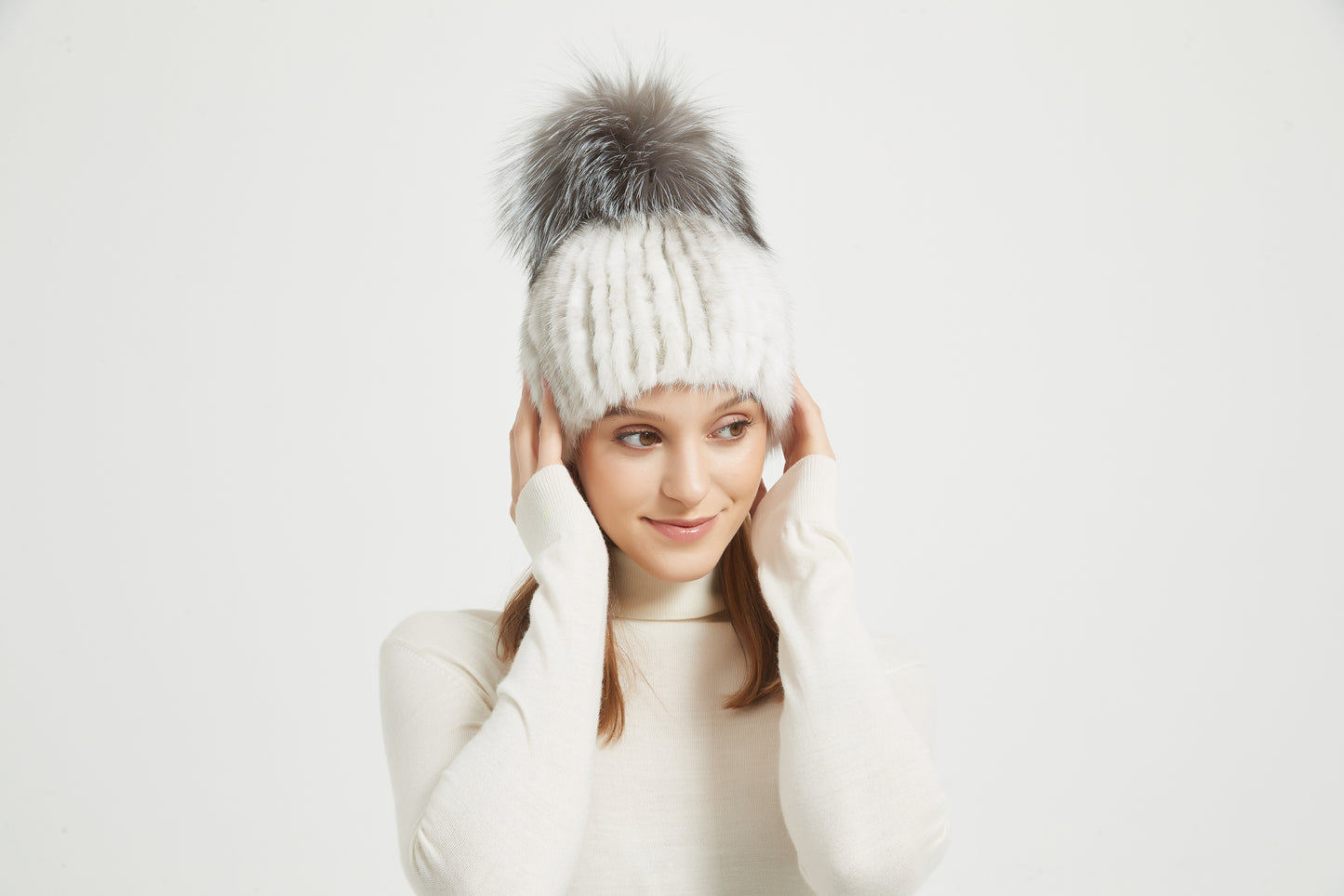 Markcorp fur hat, cross ferret women's winter new black fox fur ball cotton hat, warm hat, thickened outdoor