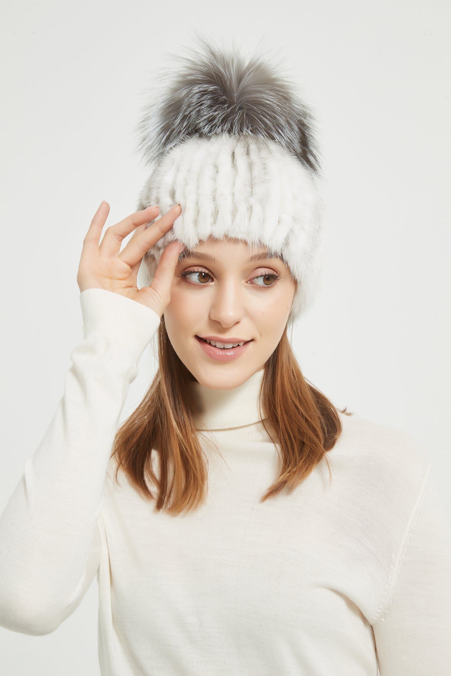 Markcorp fur hat, cross ferret women's winter new black fox fur ball cotton hat, warm hat, thickened outdoor