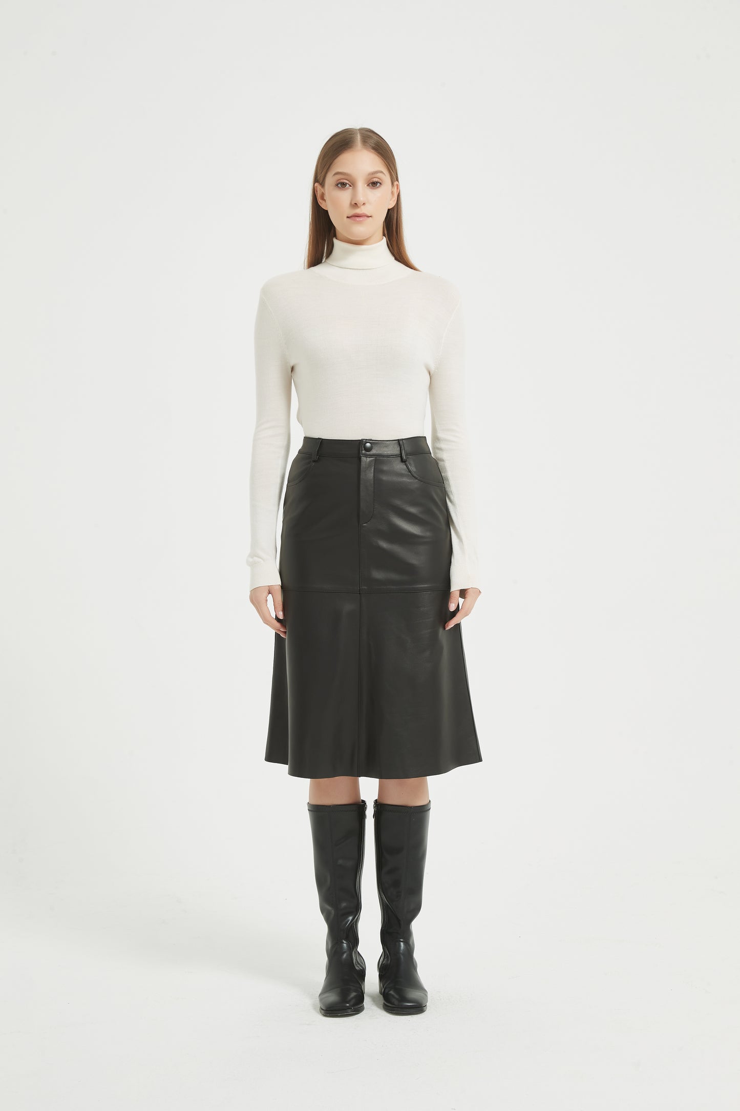 Markcorp genuine leather skirt short skirt A-line wrap buttocks black half skirt versatile autumn and winter sheepskin