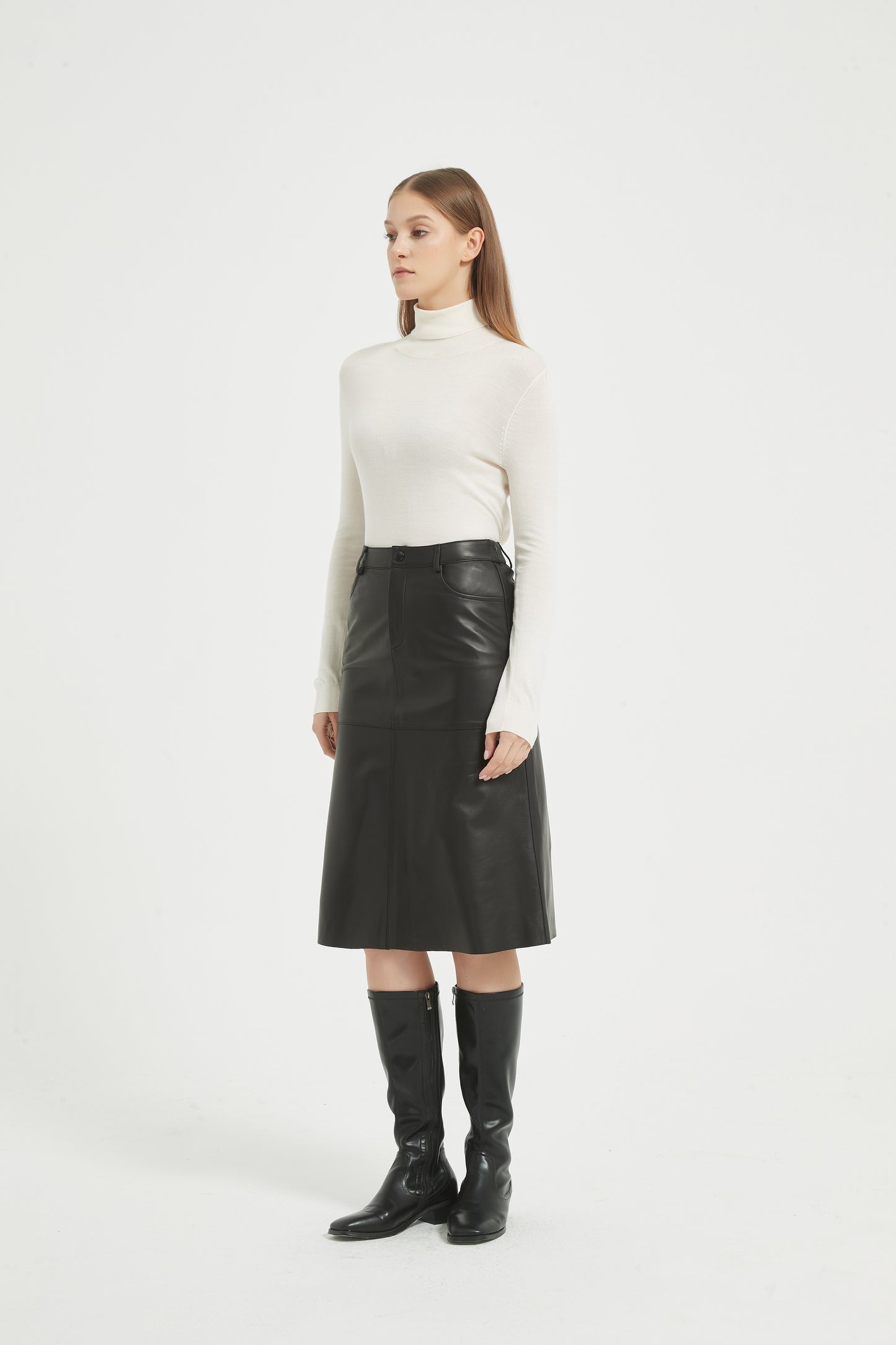 Markcorp genuine leather skirt short skirt A-line wrap buttocks black half skirt versatile autumn and winter sheepskin