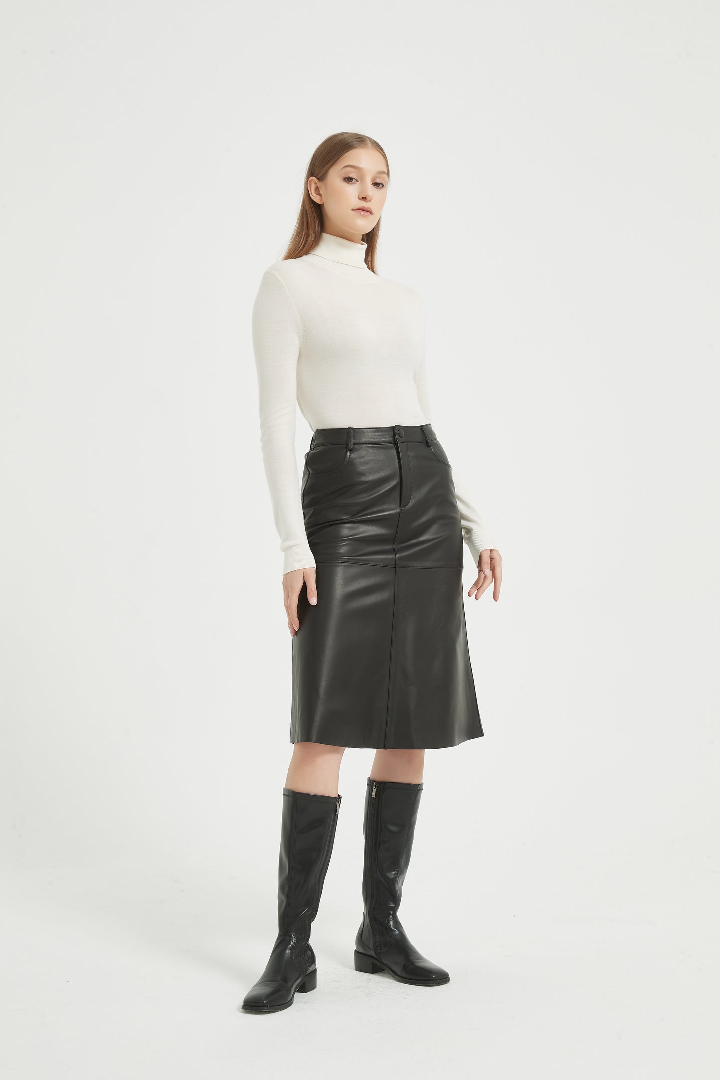 Markcorp genuine leather skirt short skirt A-line wrap buttocks black half skirt versatile autumn and winter sheepskin
