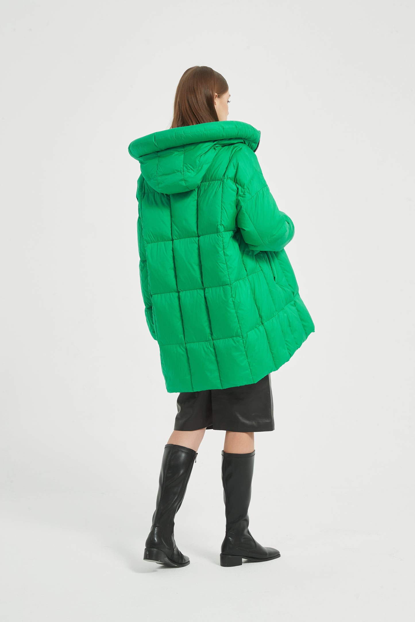 Markcorp Green short fashionable women's down jacket 90 duck down is the first choice for winter