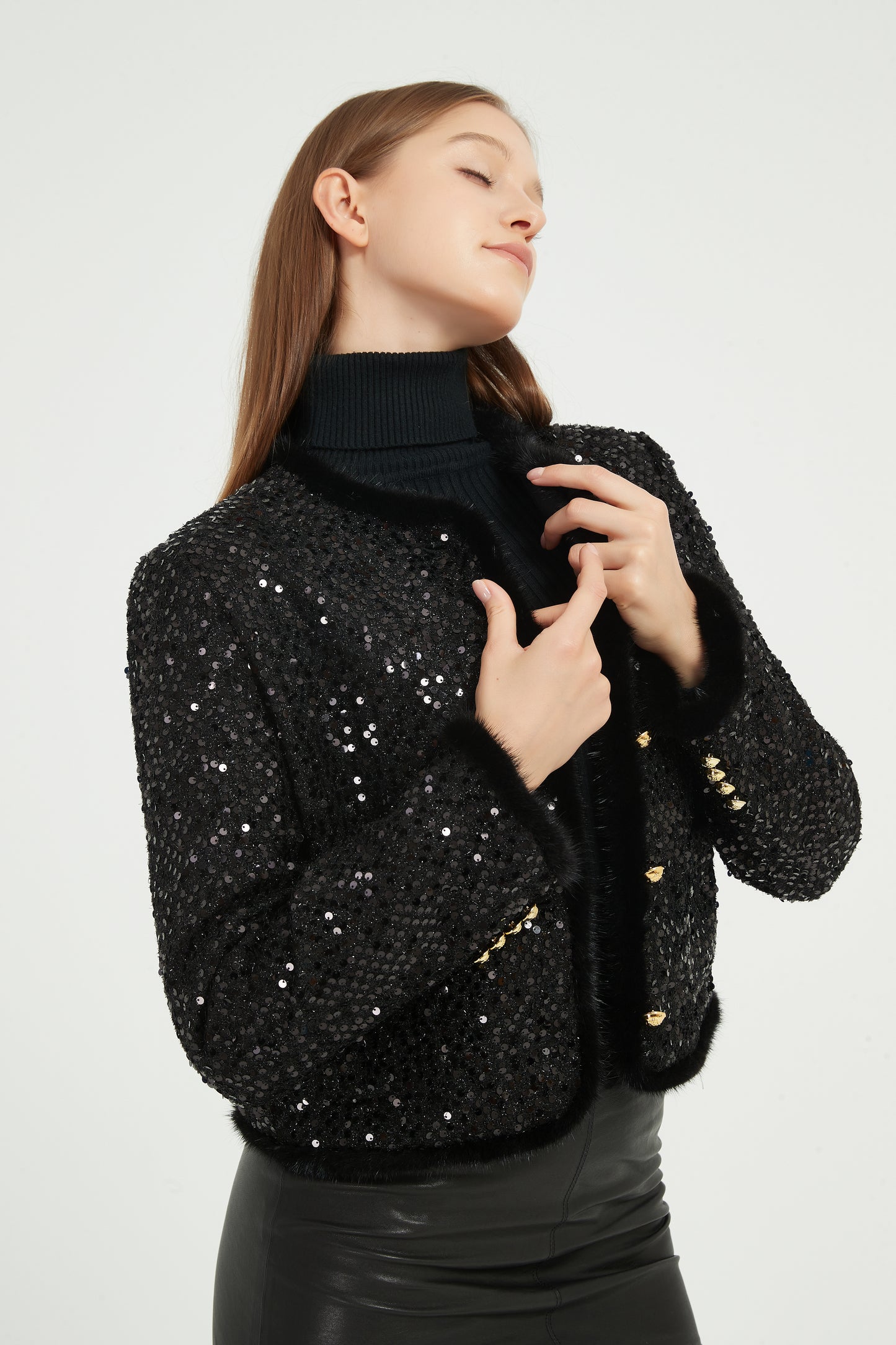 Markcorp Fall women's coat sequins fashion small fragrance eiderdown mink hair black round neck short coat