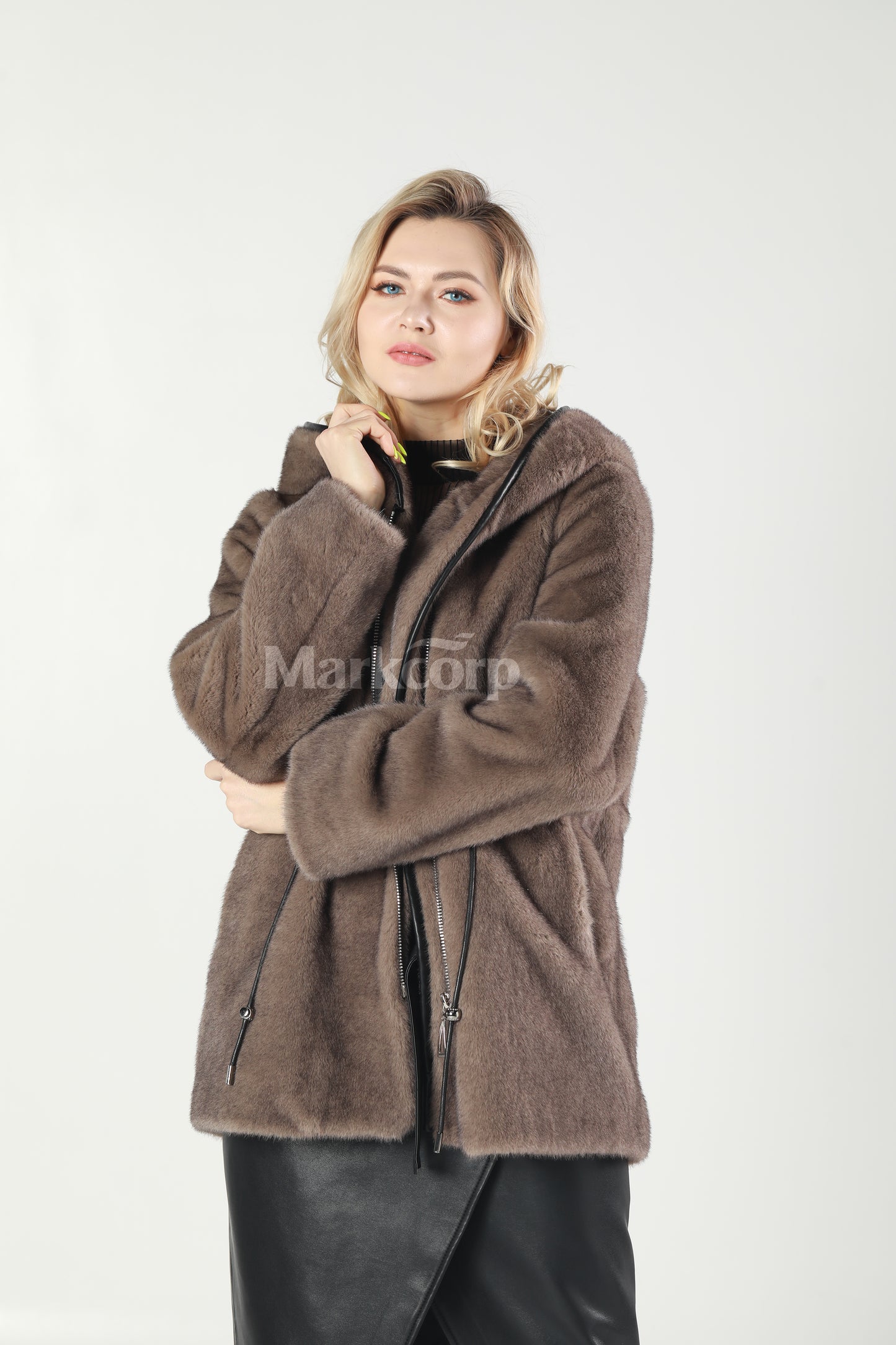Markcorp Synthetic fur cropped coat