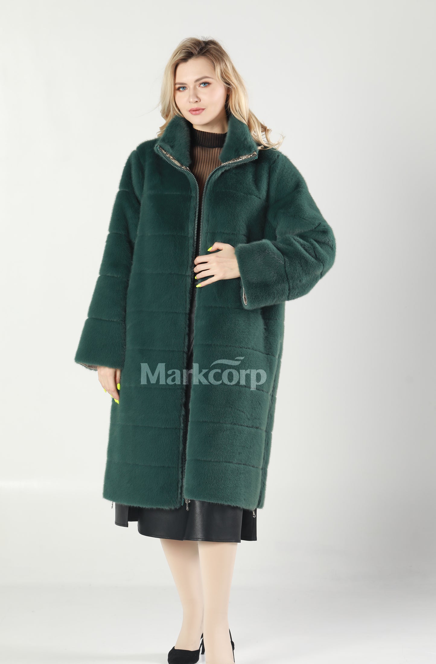 Markcorp Synthetic fur reversible coats