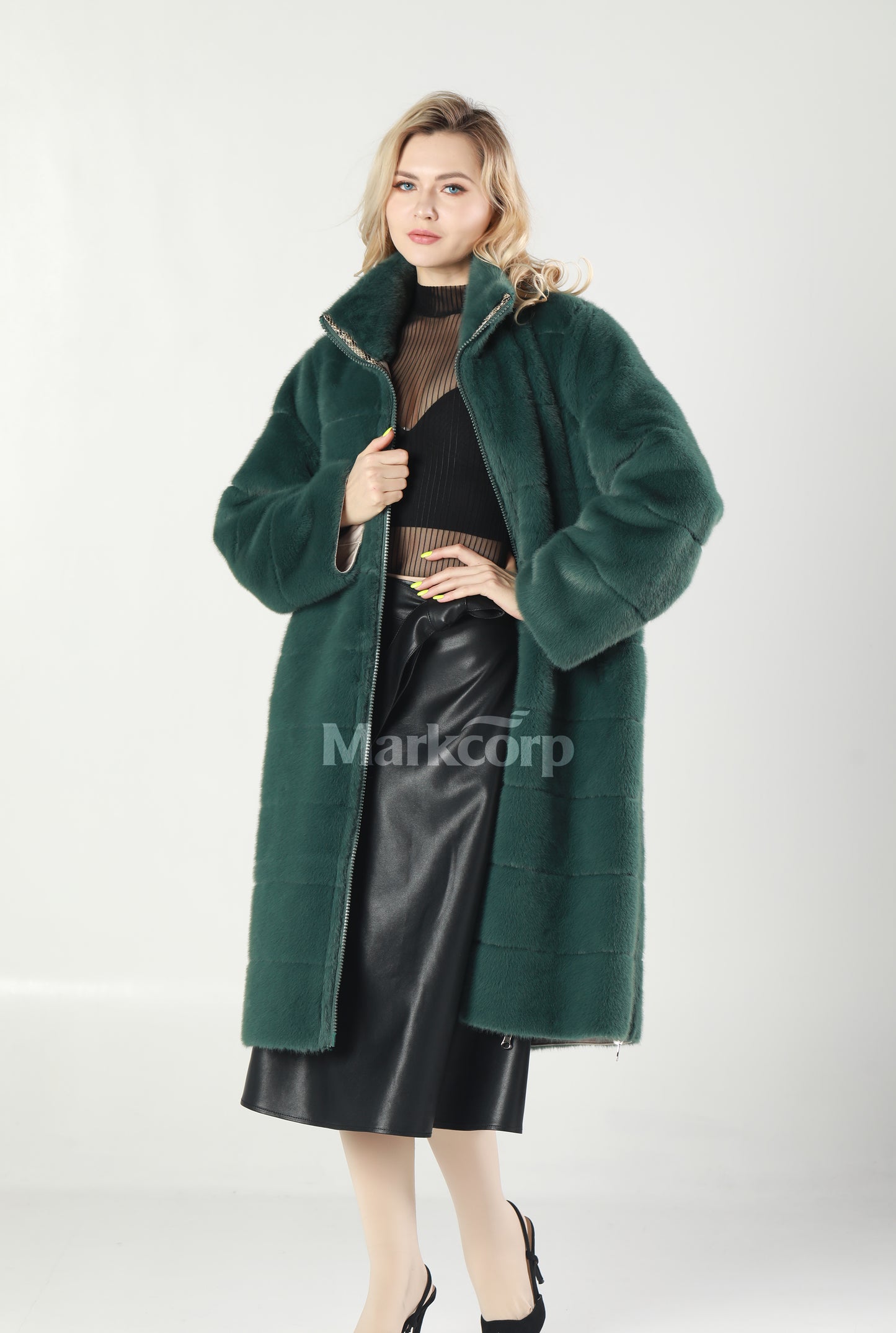 Markcorp Synthetic fur reversible coats