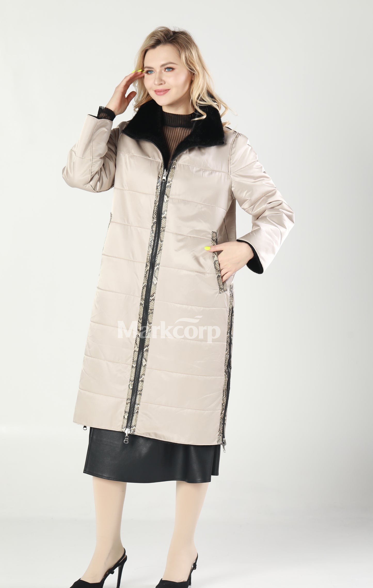 Markcorp Synthetic fur reversible coats