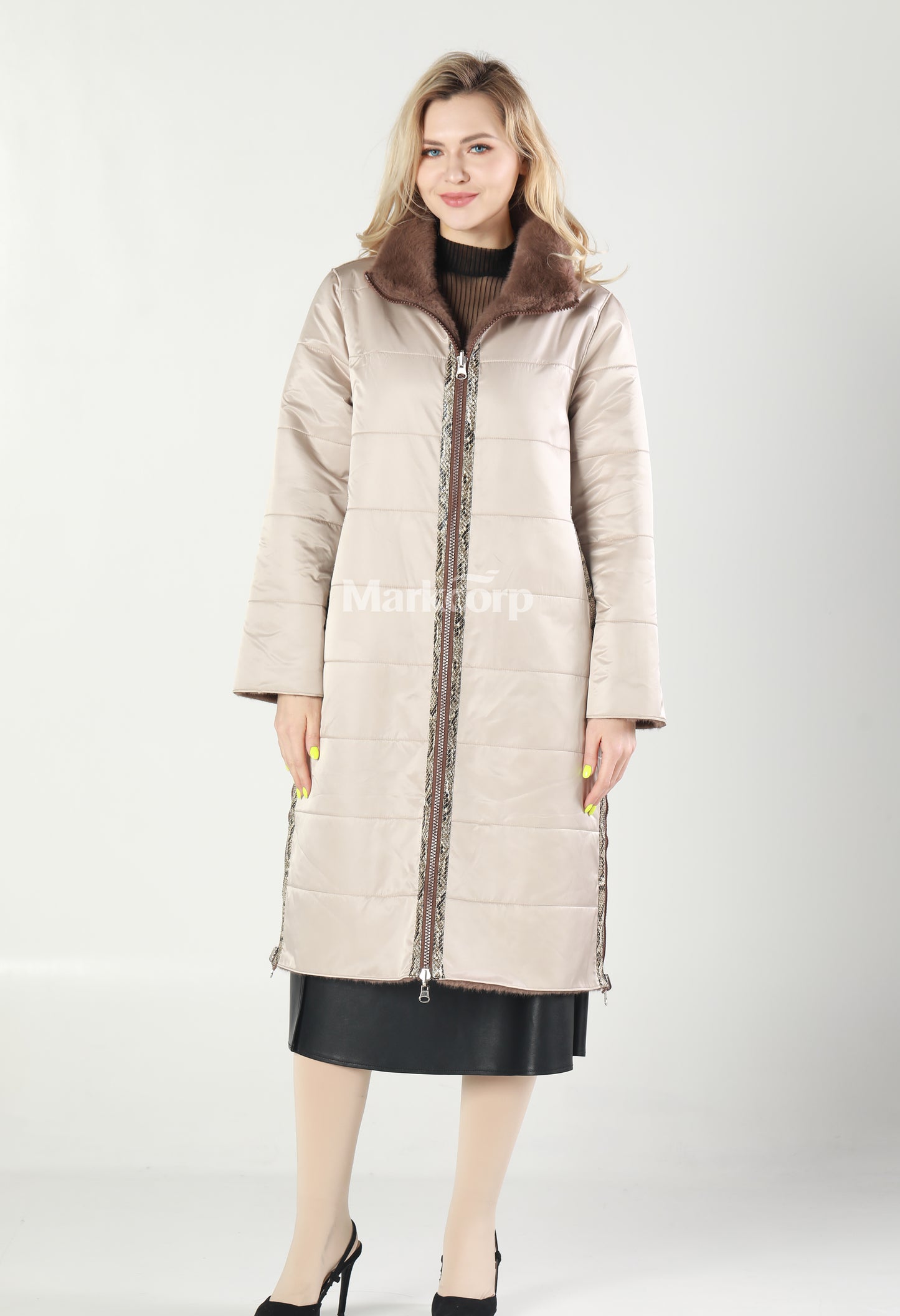 Markcorp Synthetic fur reversible coats