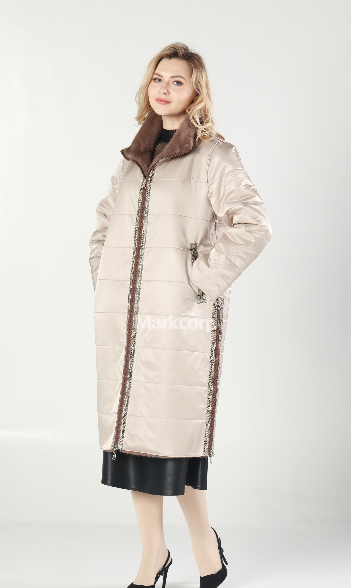 Markcorp Synthetic fur reversible coats