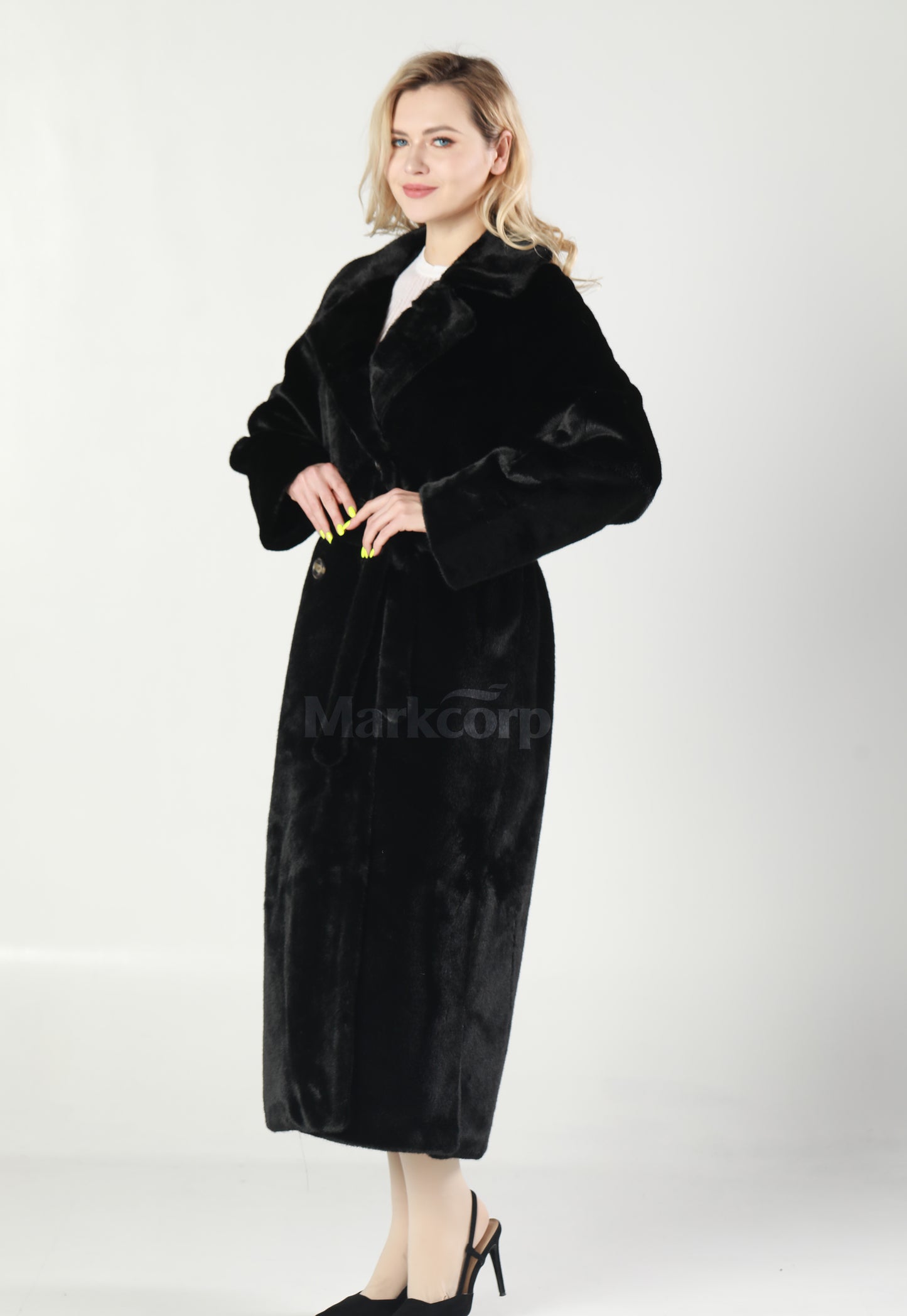 Markcorp Synthetic fur overcoat