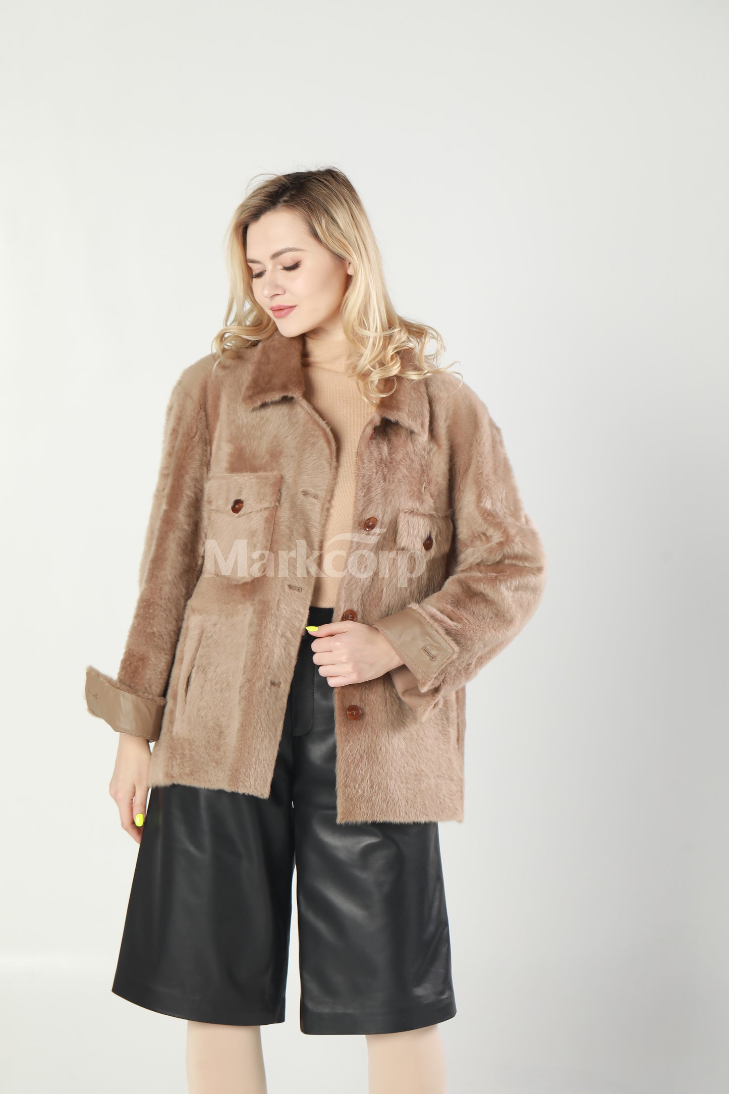 Markcorp Fashionable Barn-style fur jacket