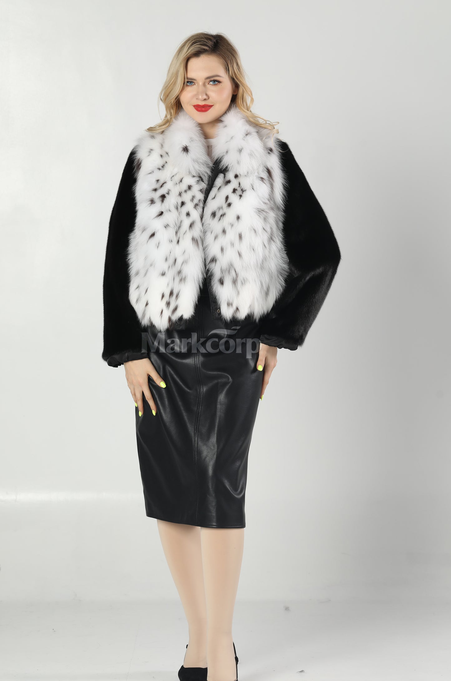 Markcorp Fashionable classic fur