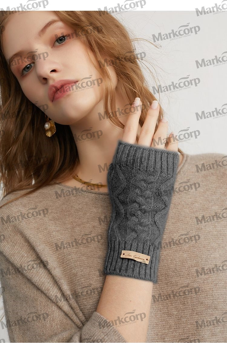 Markcorp wool fingerless gloves