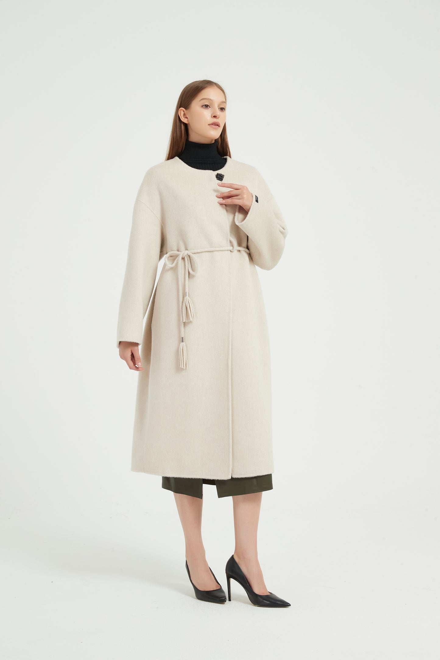 Markcorp designs women's wool camel fur round neck European and American style autumn and winter outerwear coat