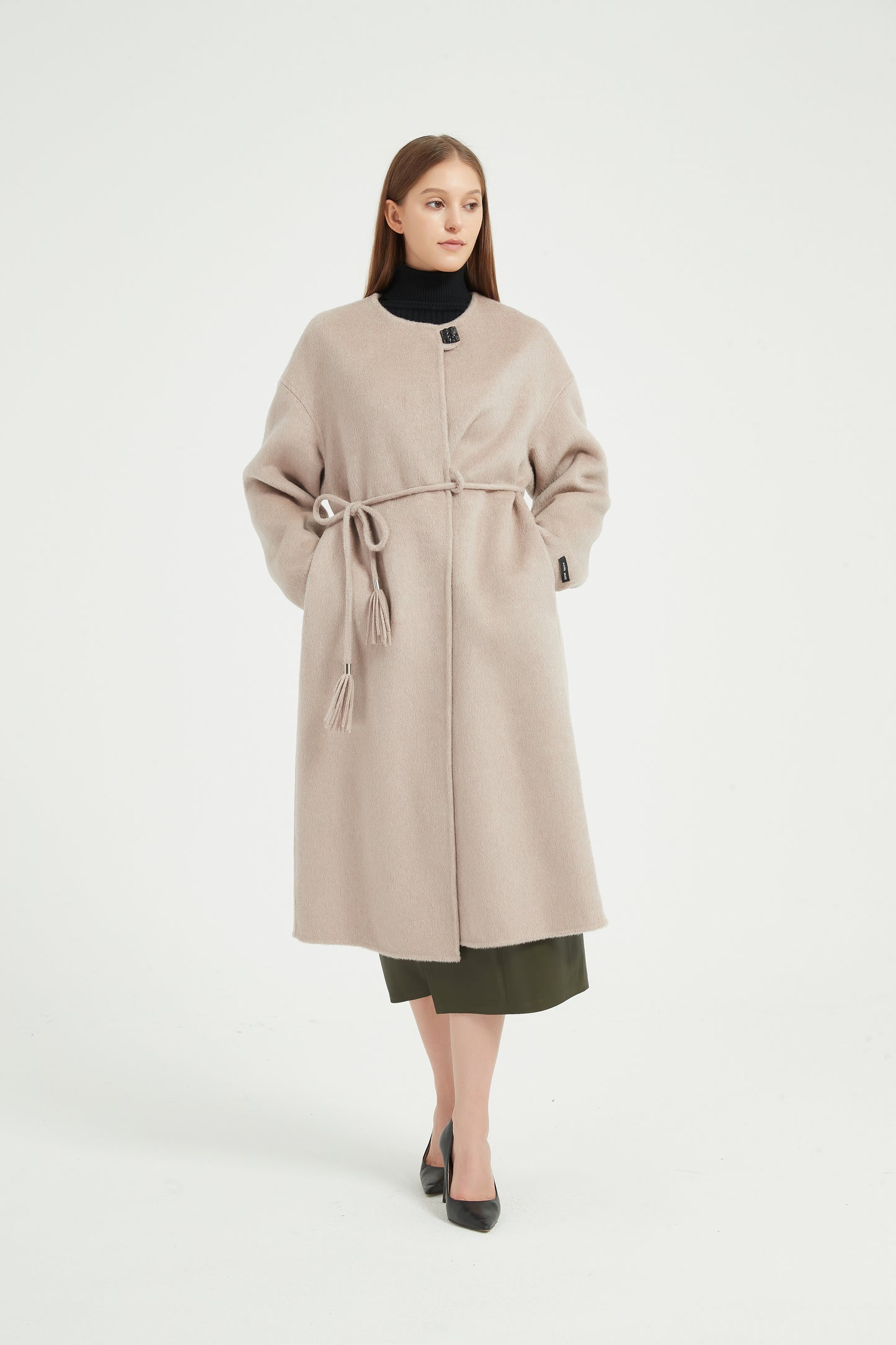 Markcorp designs women's wool camel fur round neck European and American style autumn and winter outerwear coat