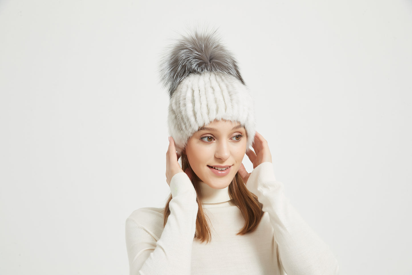 Markcorp fur hat, cross ferret women's winter new black fox fur ball cotton hat, warm hat, thickened outdoor