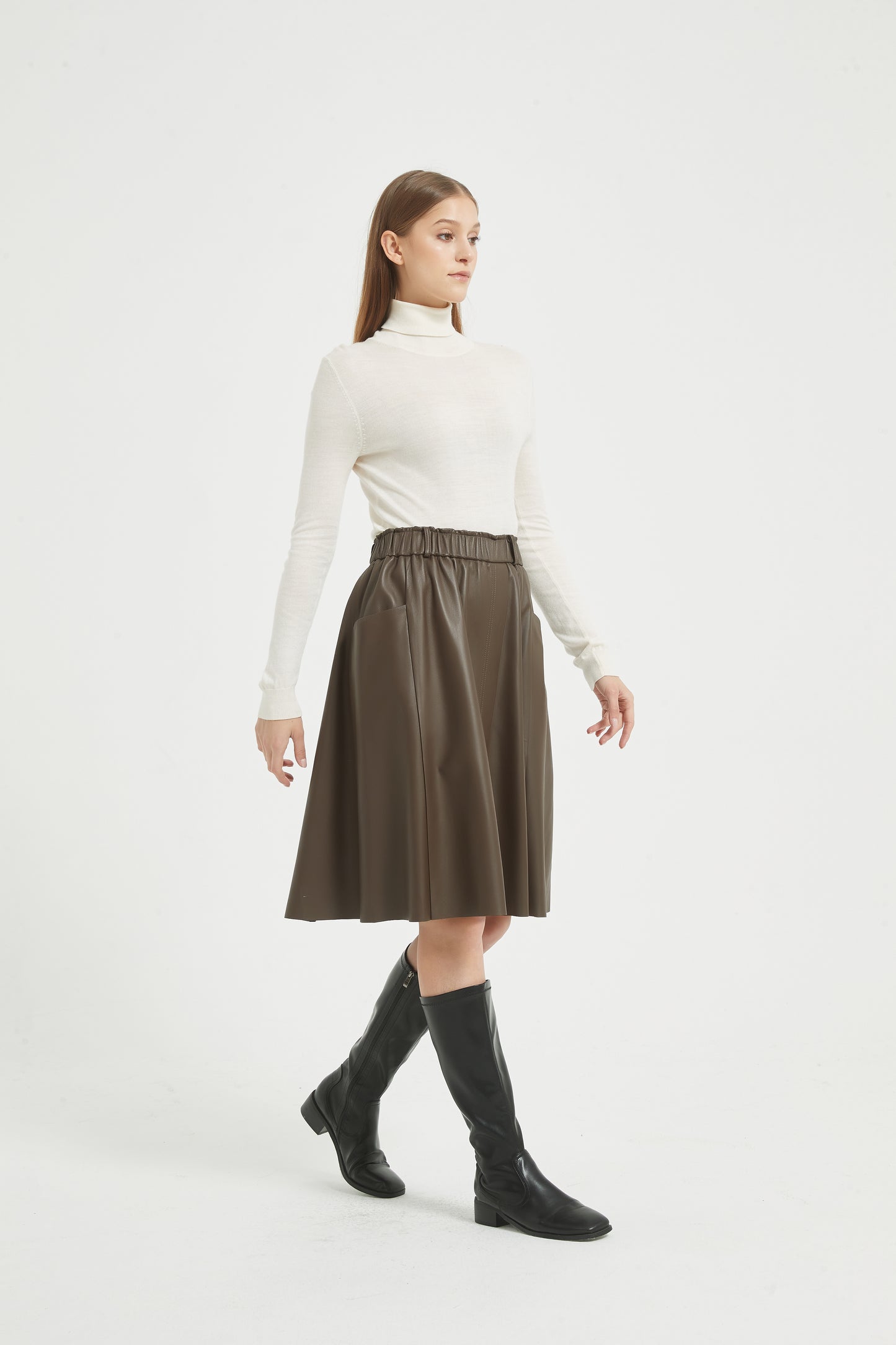 Markcorp women's versatile slimming casual sheepskin umbrella skirt with black coffee color autumn and winter half skirt