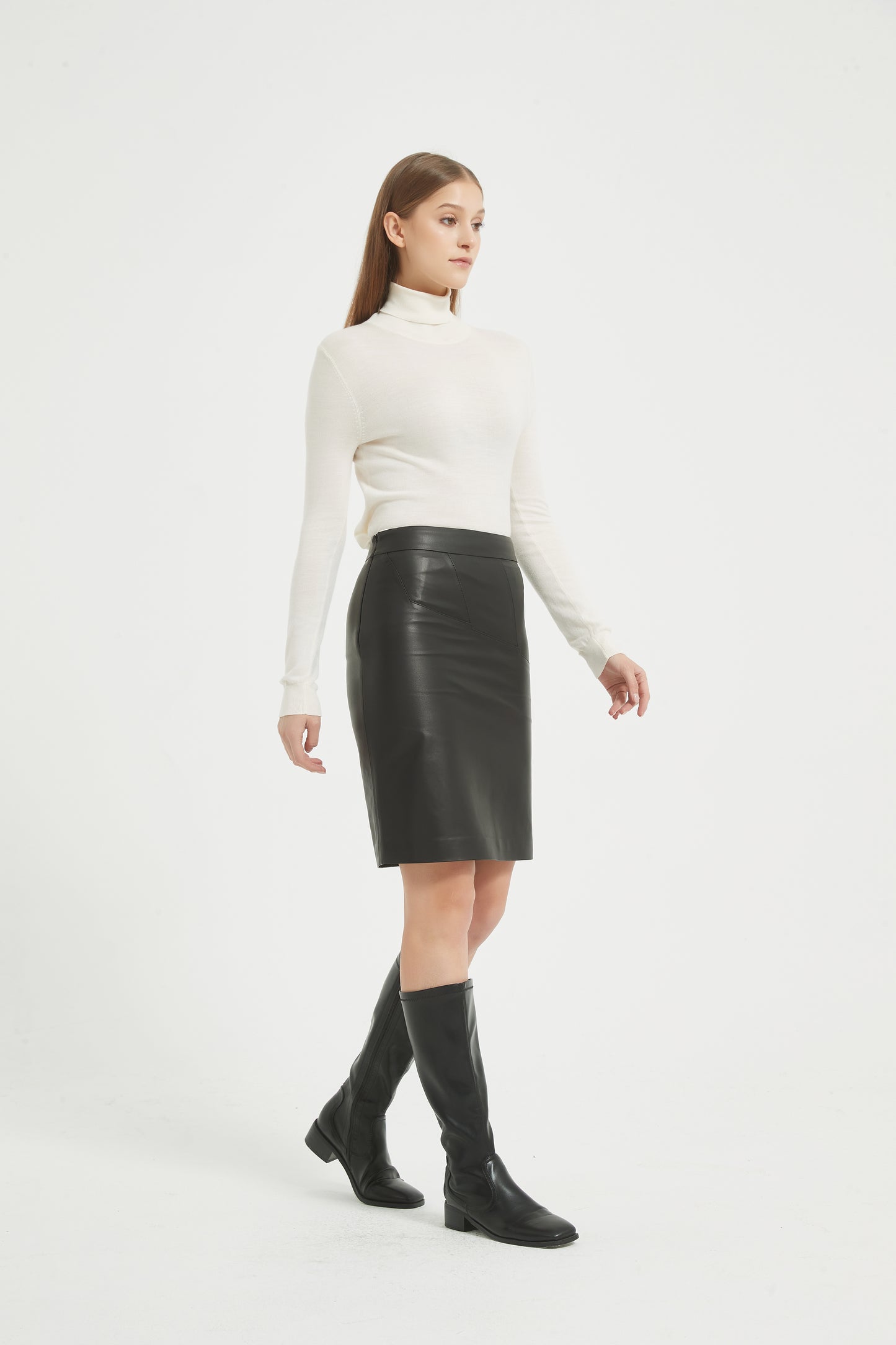 Markcorp genuine leather skirt slimming short skirt A-line wrap buttocks black half skirt versatile autumn and winter minimalist