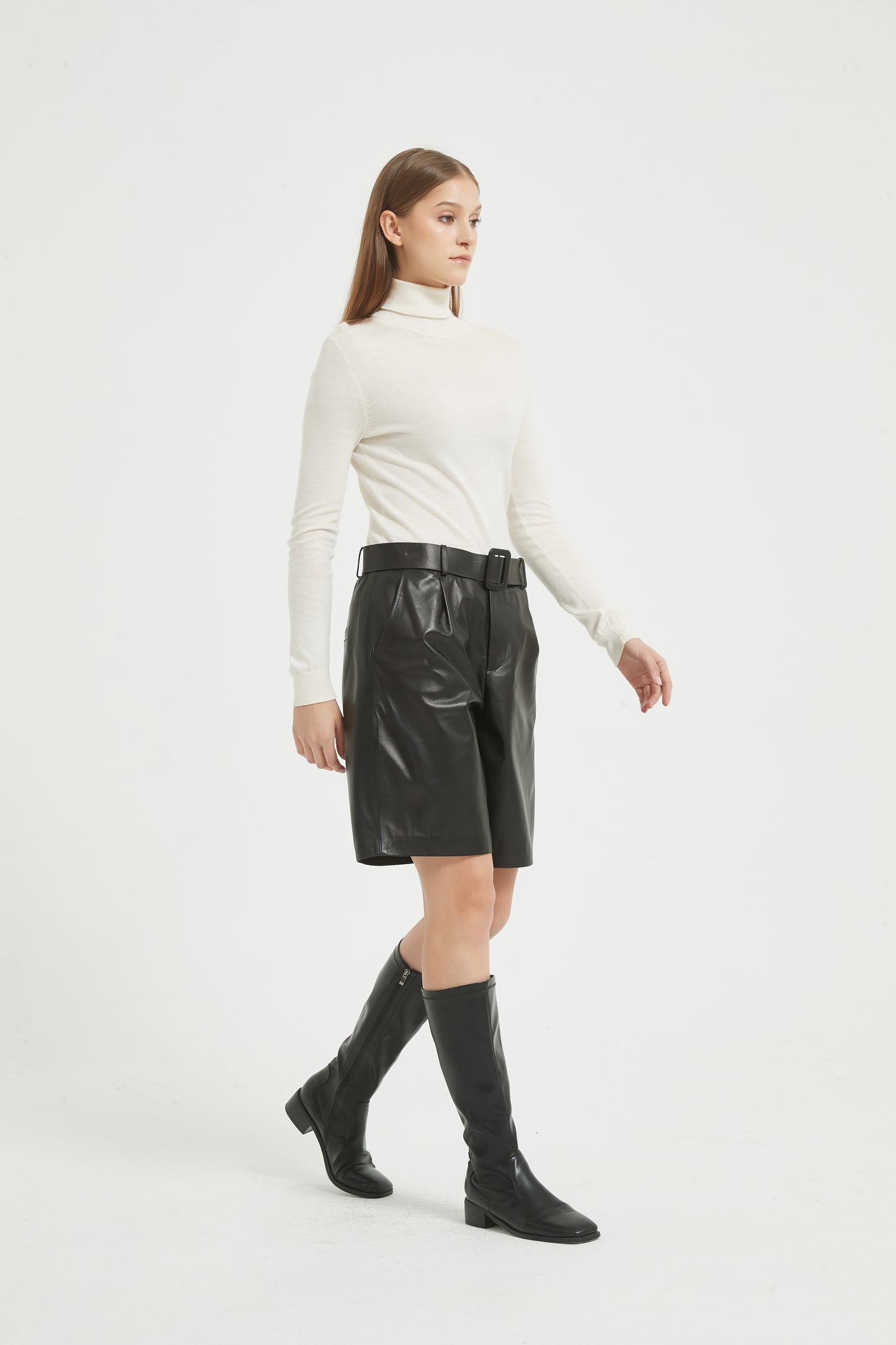 Markcorp genuine leather shorts women's sheepskin capris loose fitting high waisted leather pants new spring and autumn shorts