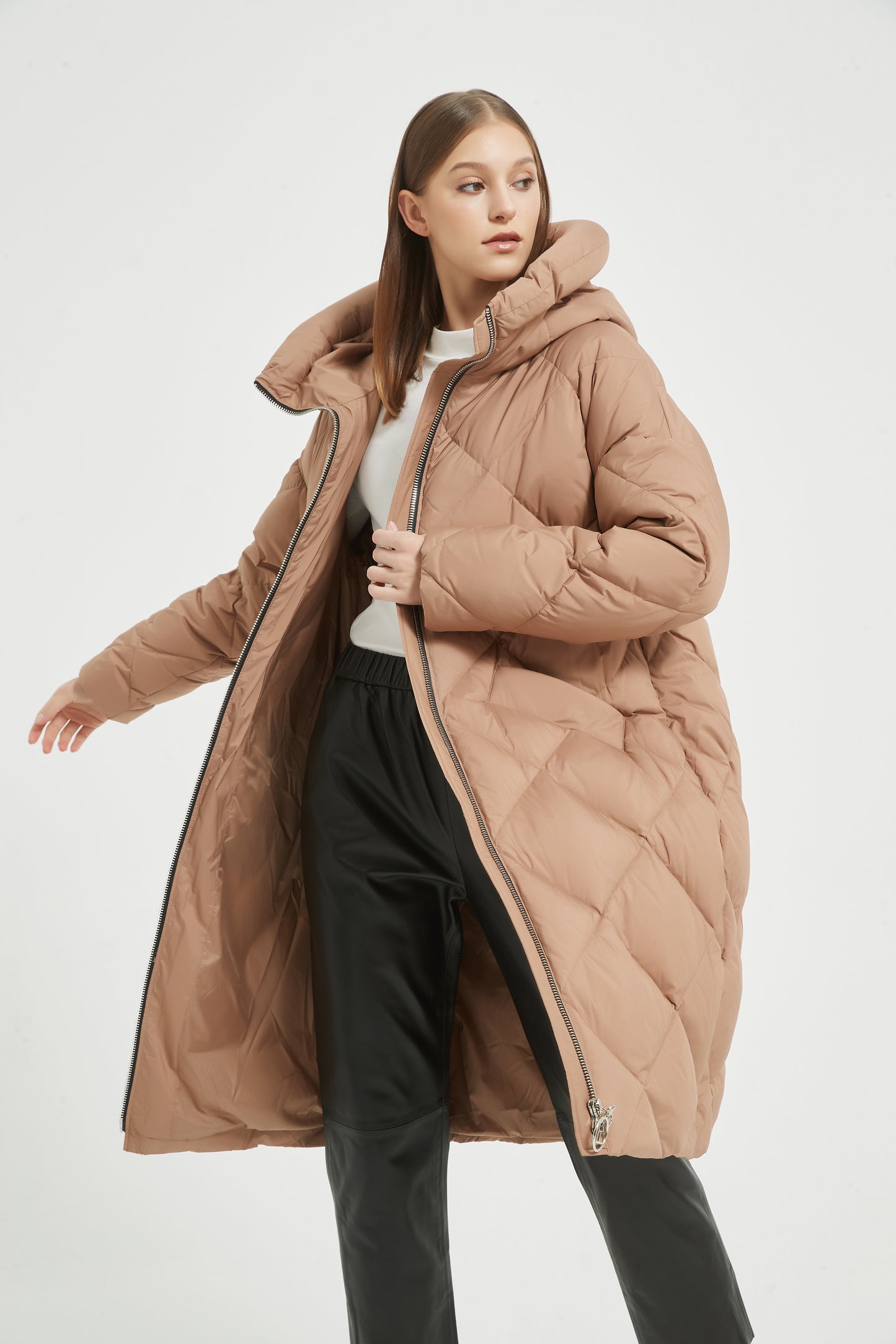 Markcorp Camel long fashionable women's down jacket 90 duck down is the first choice for winter