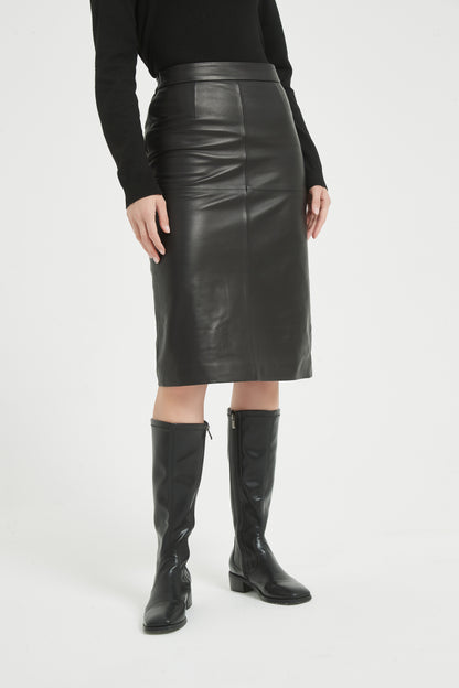 Markcorp genuine leather skirt short skirt A-line wrap buttocks black half skirt versatile autumn and winter sheepskin