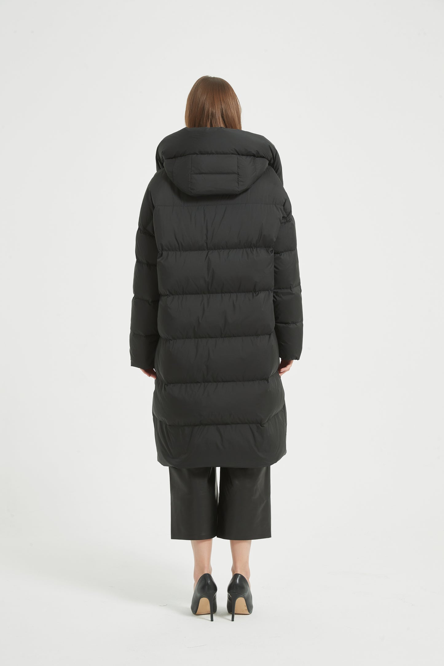 Markcorp Black long fashionable women's down jacket 90 duck down is the first choice for winter